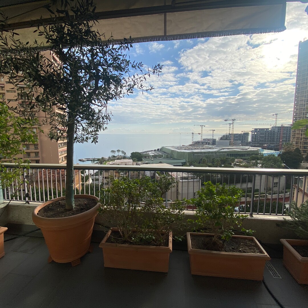 1 BEDROOM APARTMENT - ‟TROCADERO‟