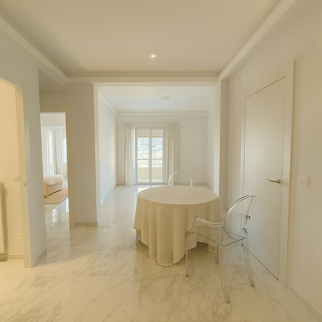 Elegant 2-room apartment renovated in a bourgeois building