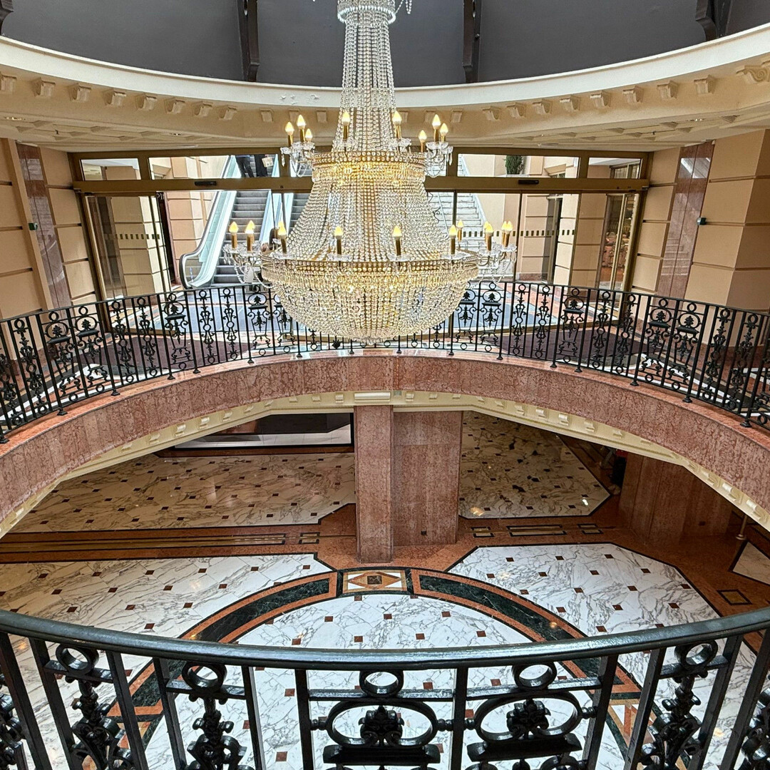 Restaurant in the Metroplole Mall