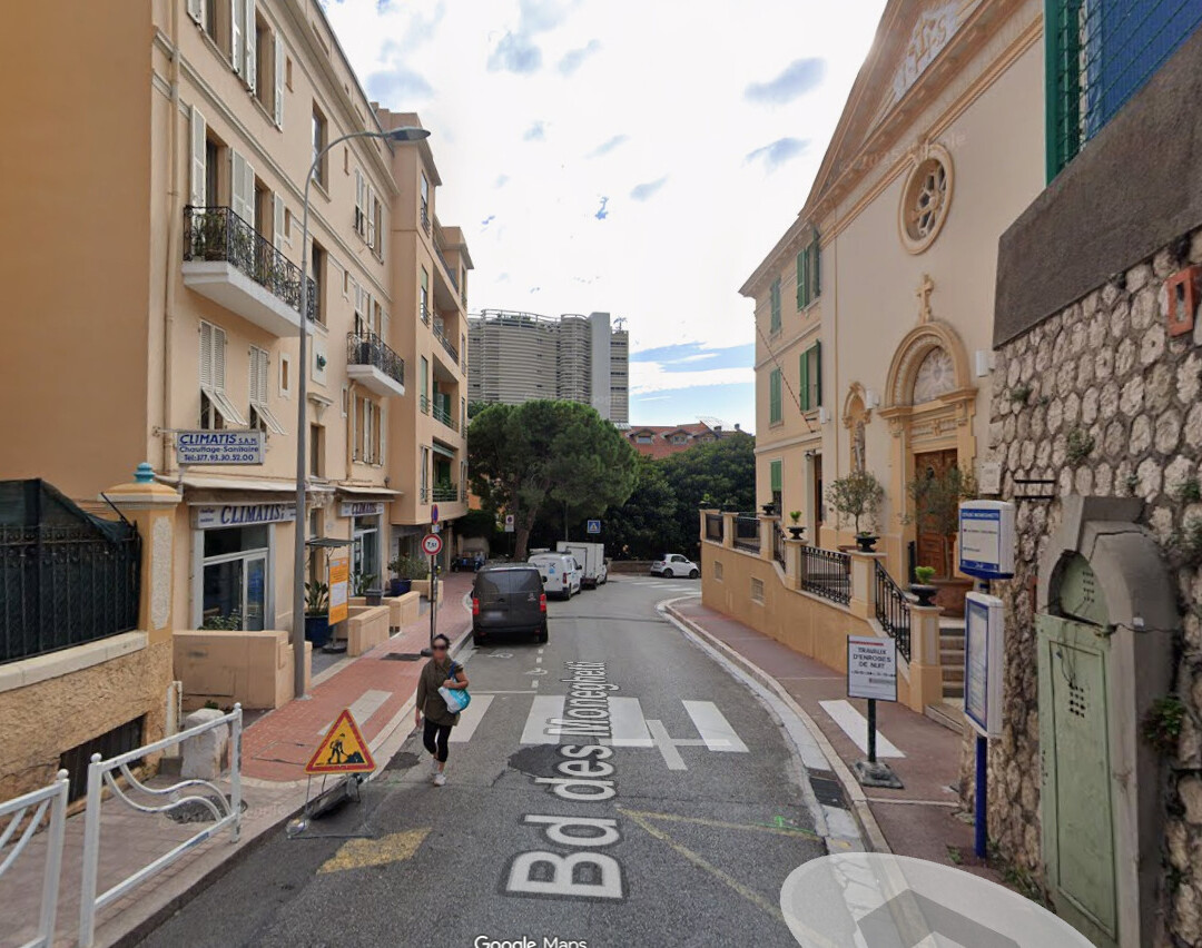 MONEGHETTI / RIGHT TO LEASE