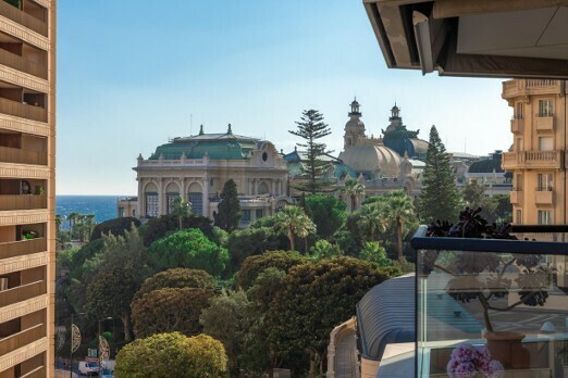 Exceptional apartment in the Carré d'Or