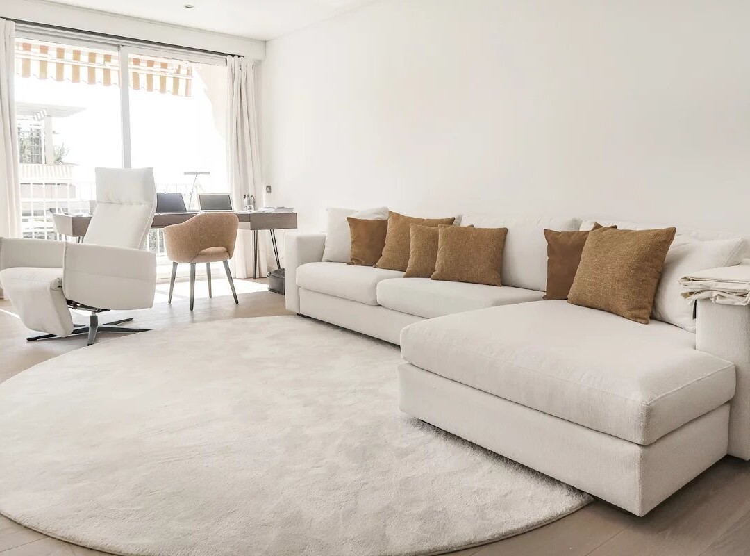 CHATEAU PERIGORD II - SPACIOUS 3 BEDROOM APARTMENT - ocean view