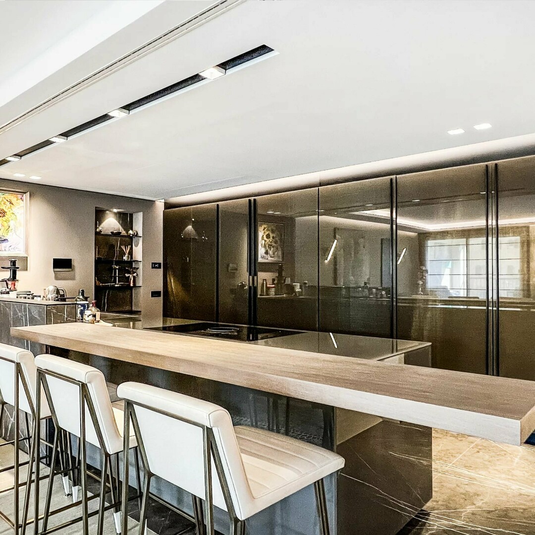 Les Cyclades - Elegant and luxurious 4 bedroom apartment