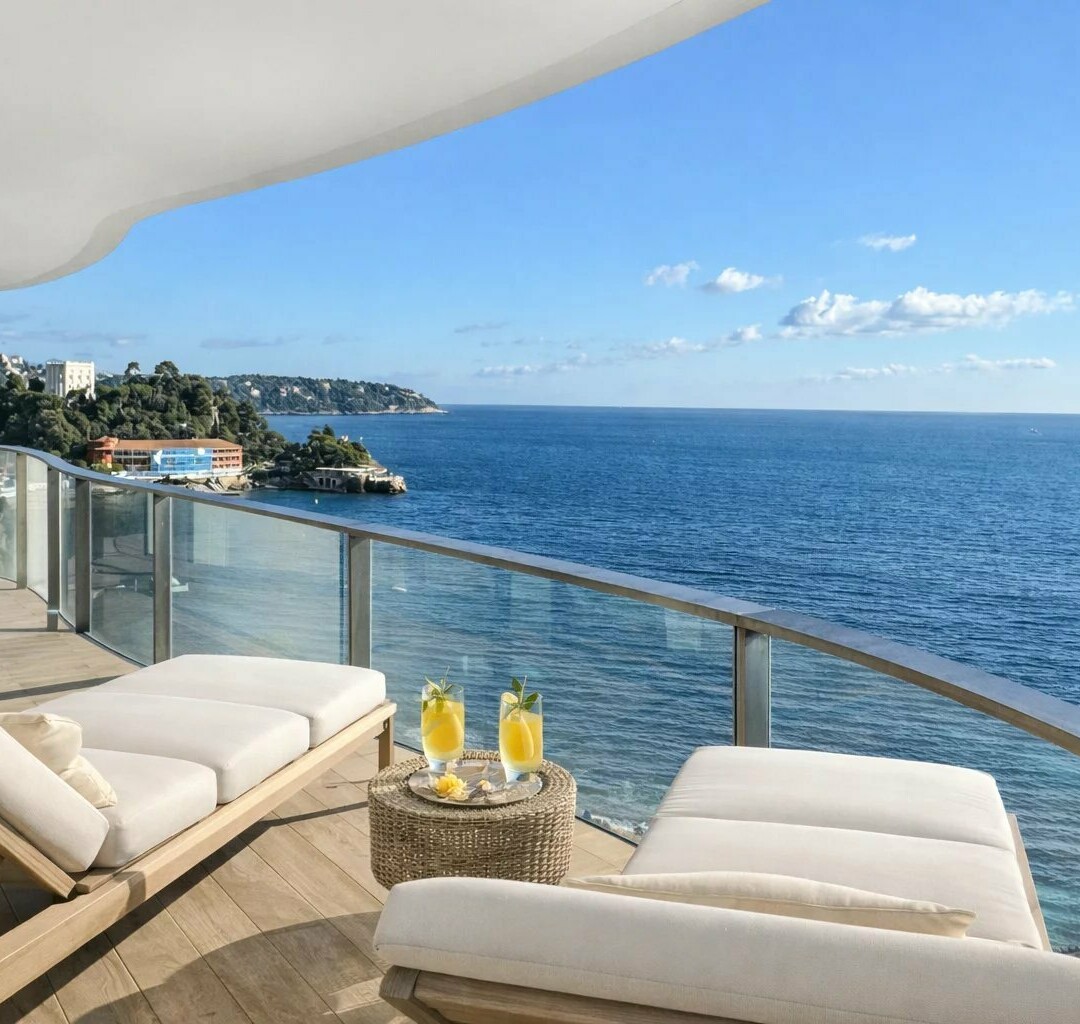 BAY HOUSE: Exceptional 7-Bedroom Luxury Apartment