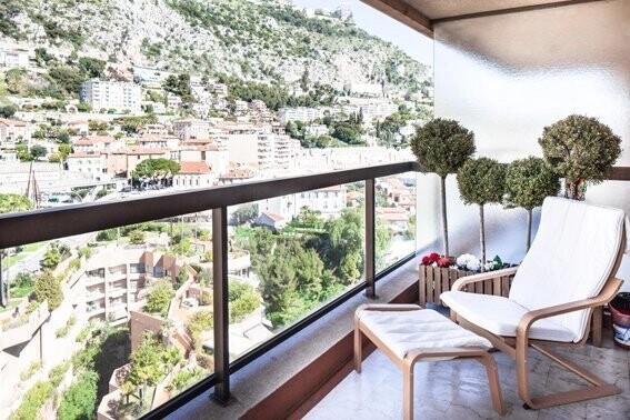 Sole Agent - Fully furnished 1-bedroom apartment