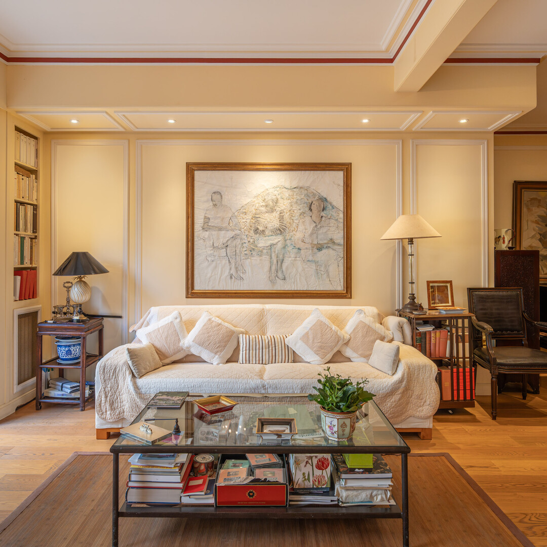 ARMORIAL - La Rousse -  Spacious Two-Bedroom Apartment
