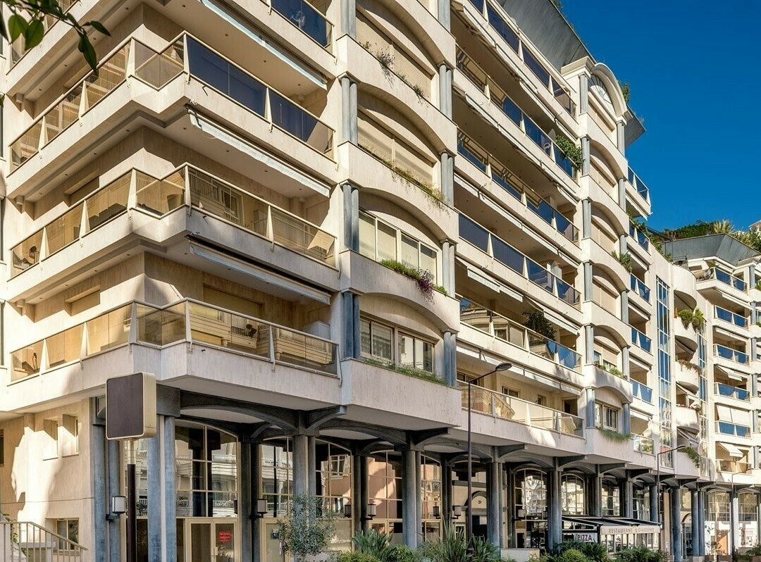 ROCAZUR - La Rousse - Spacious Newly Renovated 4 Rooms