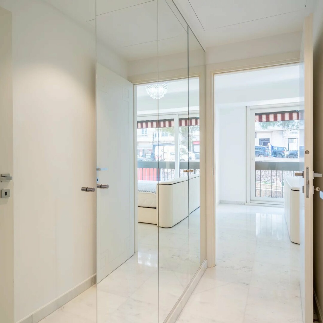 PARK PALACE -  Carré d'Or - Bright 2-Room Flat