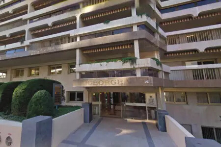 CARRE D'OR CAR PARK