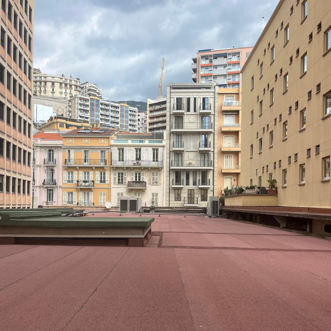 Herakles Maid's Room