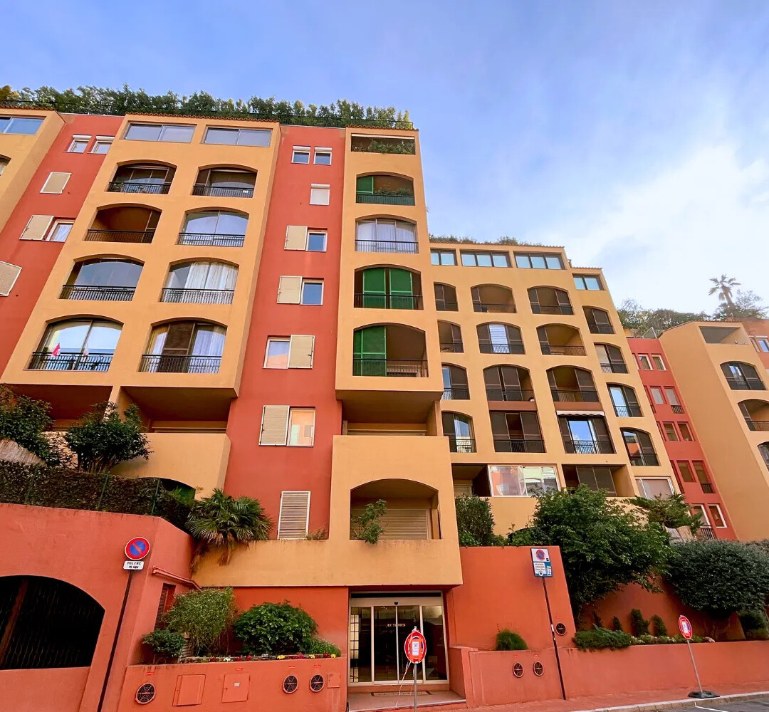 Office Available For Sale Or Rent